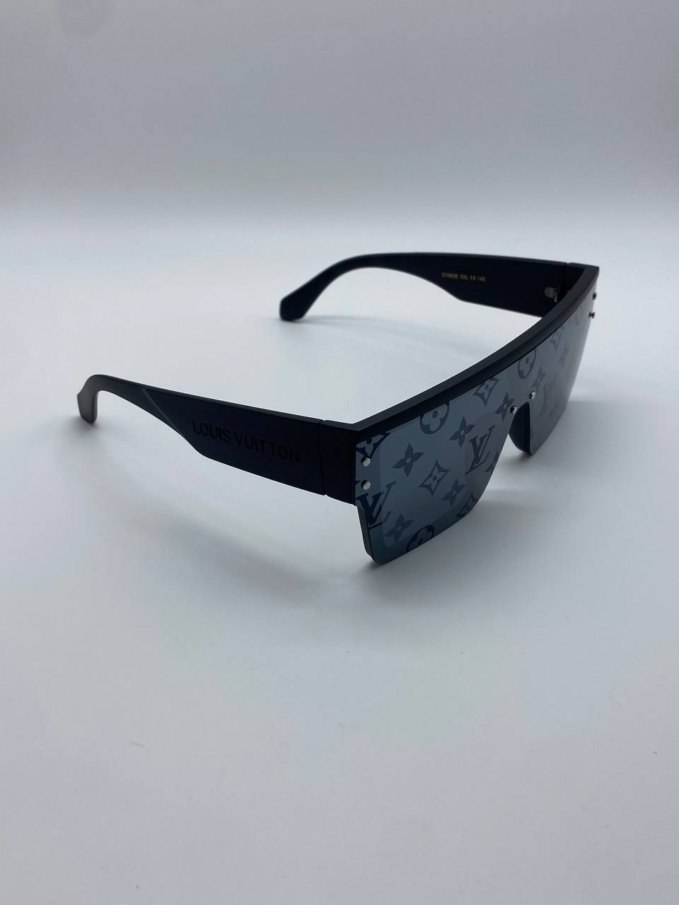 LV Waimea sunglasses