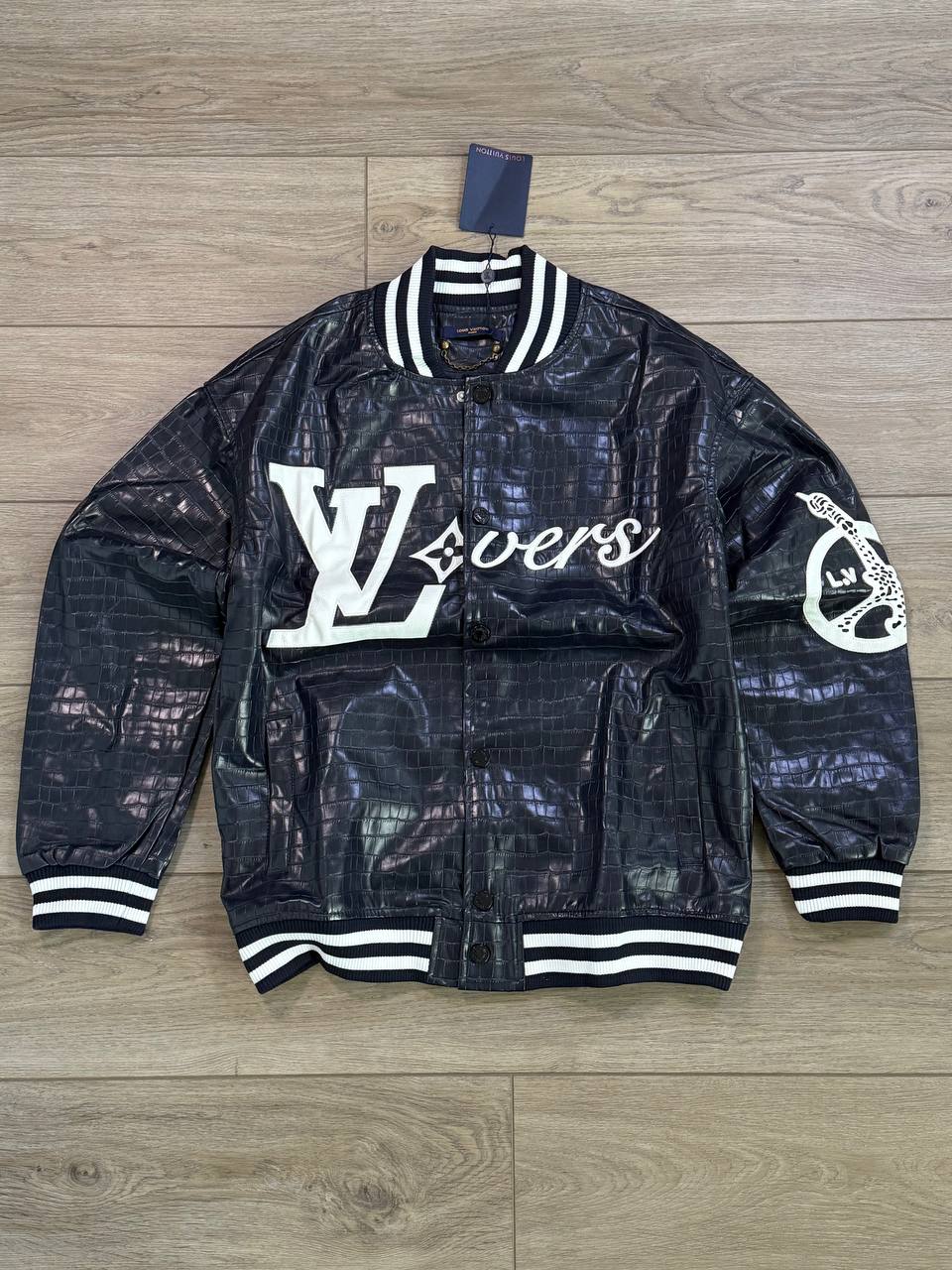 LV Lovers jacket size M