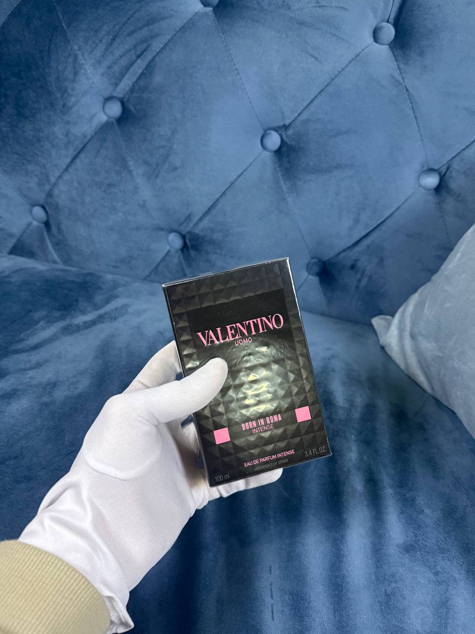 Valentino born in roma intense